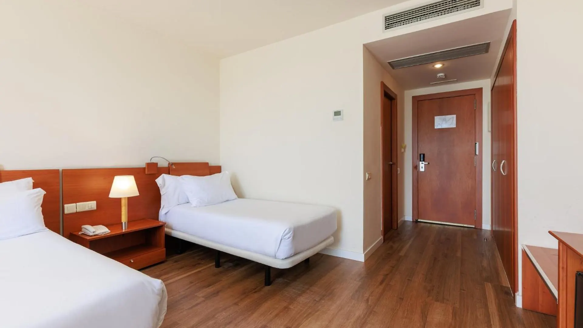 Hotel Arrahona Sabadell 3*,